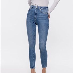 High waisted Jeans Zara